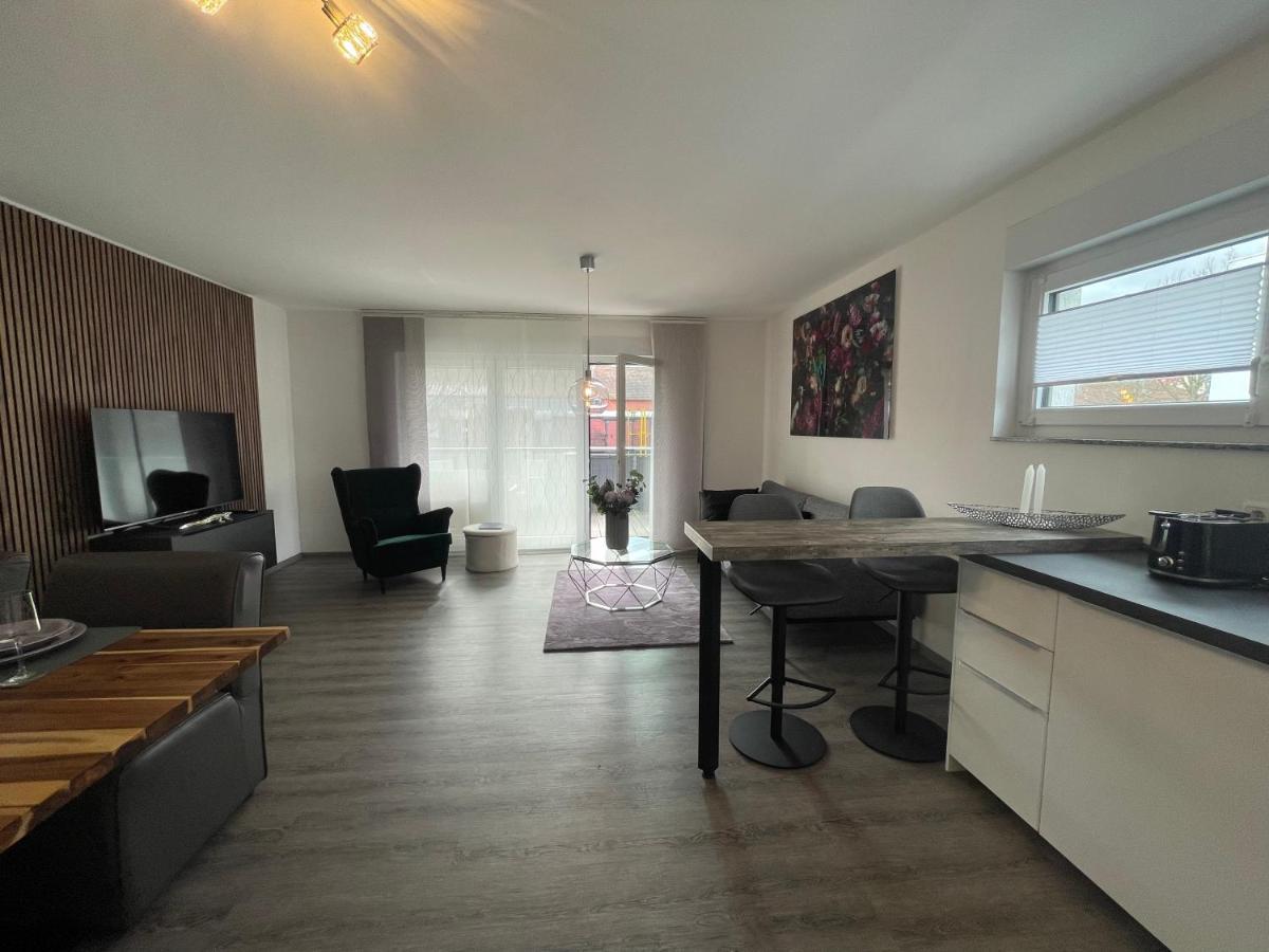 Exklusive Wohnung Zentral Mit Grossem Balkon Losheim Eksteriør bilde